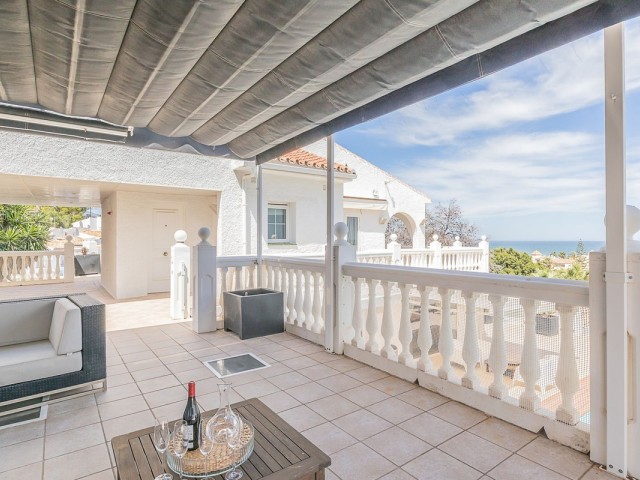 6 Soveroms Villa i Torrenueva