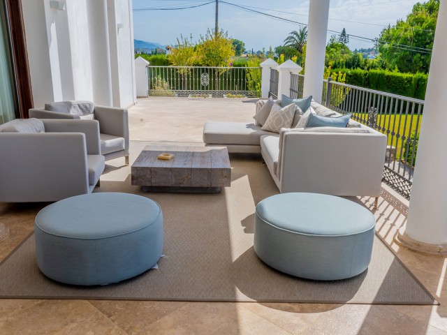 5 Bedrooms Villa in Guadalmina Alta