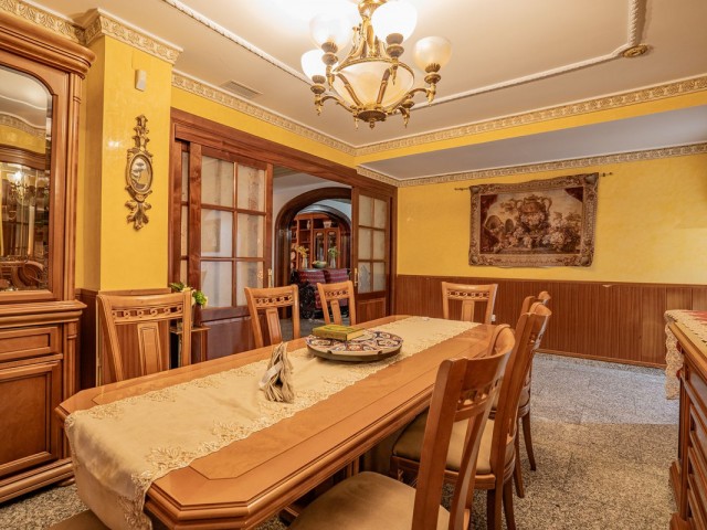 6 Bedrooms Villa in Benalmadena Pueblo