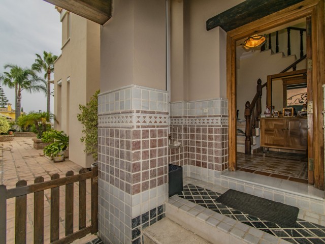 Villa avec 4 Chambres  à San Pedro de Alcántara