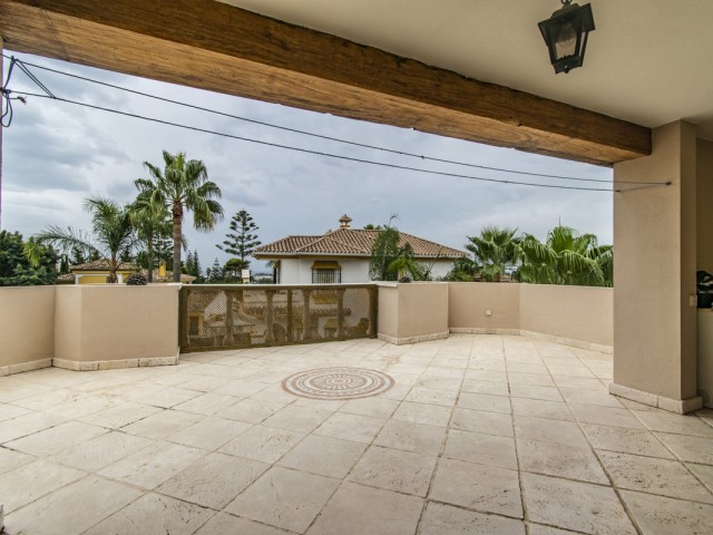 4 Schlafzimmer Villa in San Pedro de Alcántara