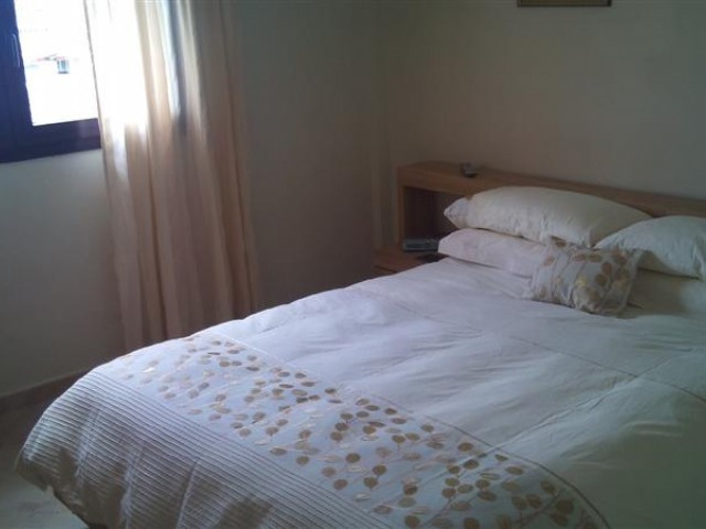 Penthouse avec 5 Chambres  à La Duquesa