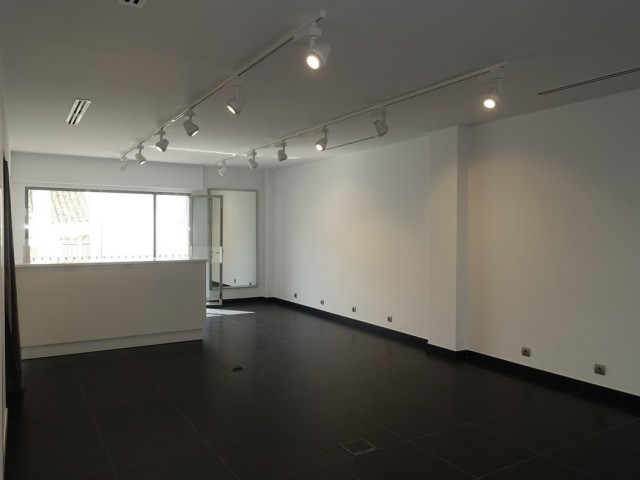 Commercial, Puerto Banús, R4227475
