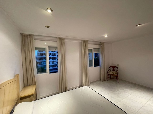 Apartment, Marbella, R4568668