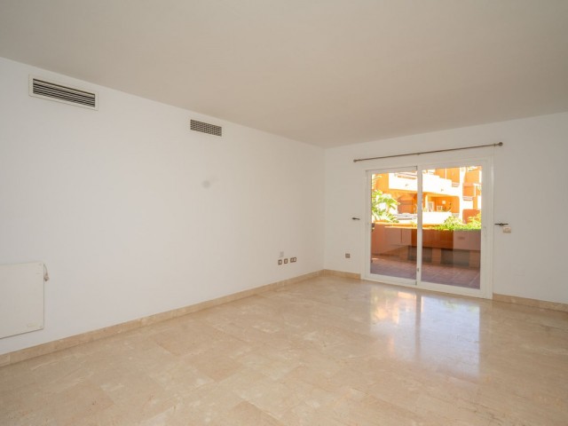 Apartment, Mijas Costa, R4503139