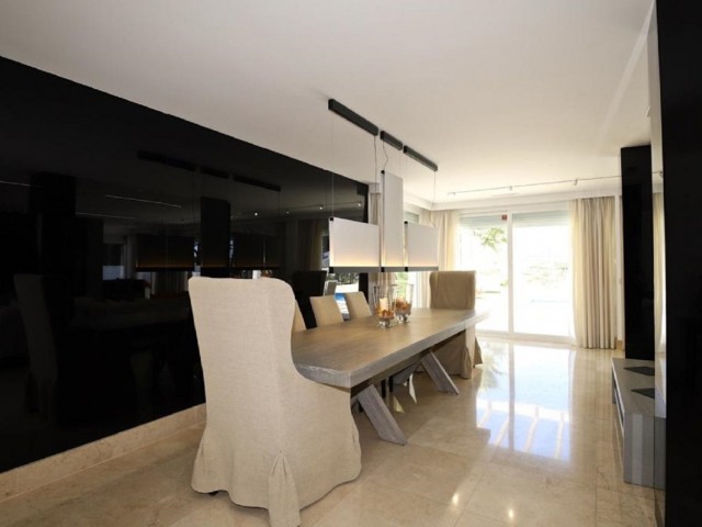 Villa, Las Brisas, R3749149