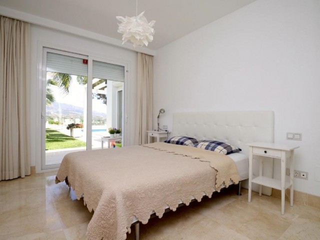 6 Schlafzimmer Villa in Las Brisas