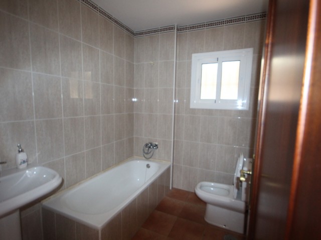 Comercial con 0 Dormitorios  en La Cala Hills