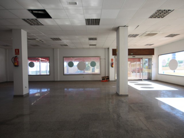 Comercial con 0 Dormitorios  en La Cala Hills