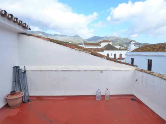 2 Bedrooms Townhouse in Marbella