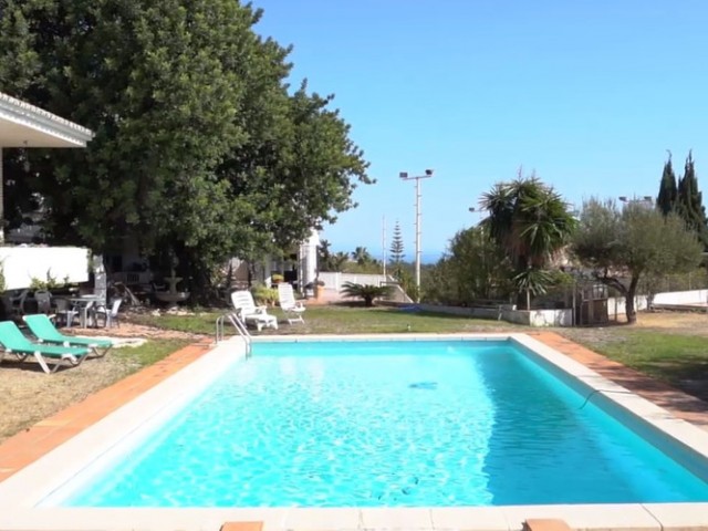 17 Bedrooms Villa in Torremolinos