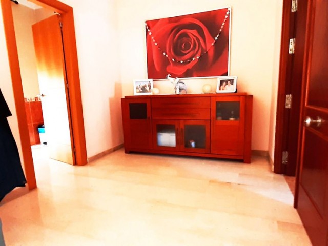 Villa con 3 Dormitorios  en Alhaurín el Grande