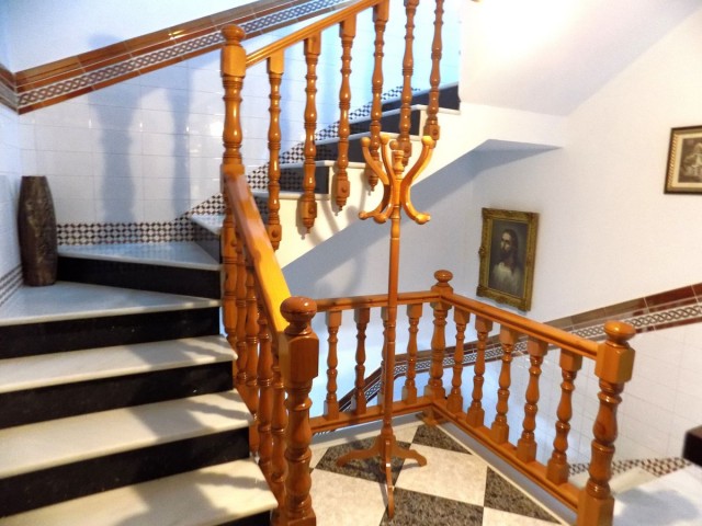 Maison mitoyenne avec 4 Chambres  à Alhaurín el Grande