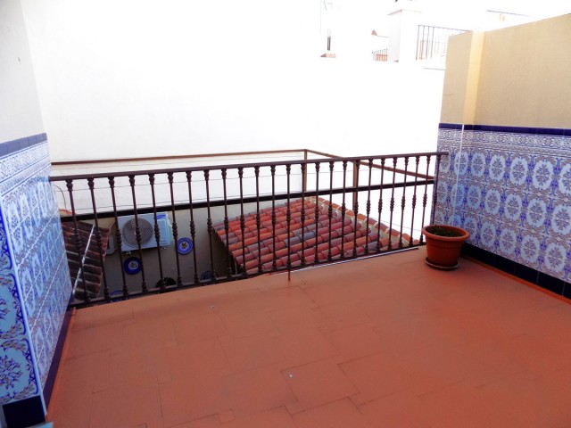 Maison mitoyenne avec 4 Chambres  à Alhaurín el Grande