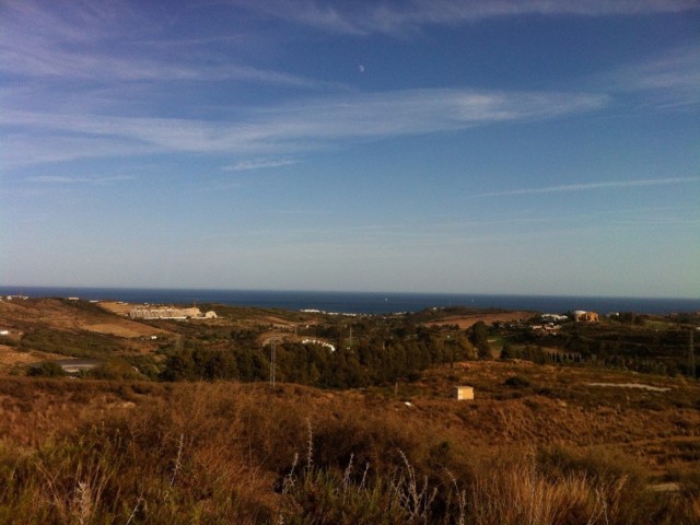 Plot Casares - R3811045