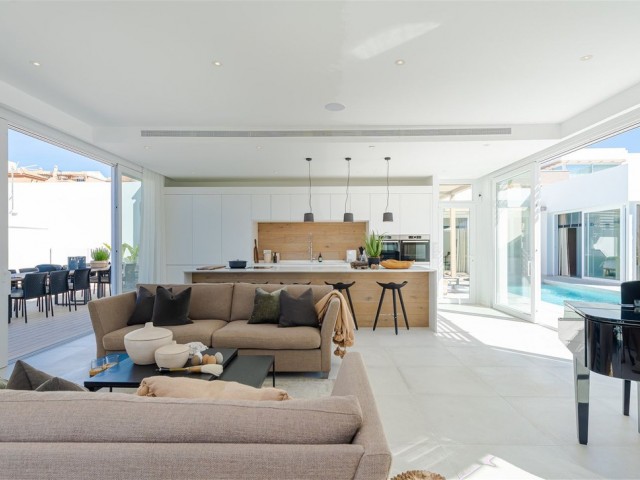 9 Bedrooms Villa in Riviera del Sol