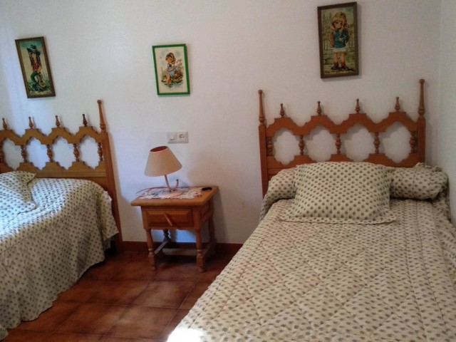 Villa con 5 Dormitorios  en Entrerrios