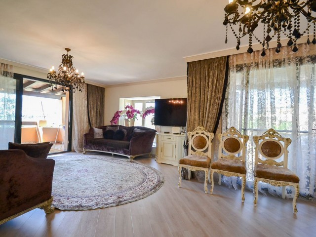 Penthouse in Atalaya