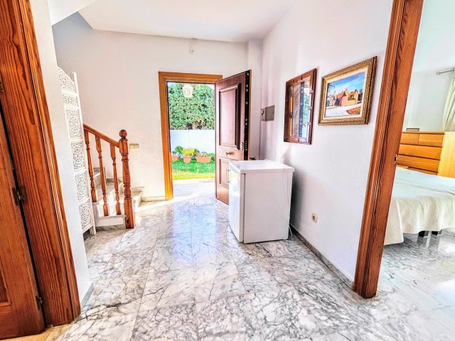 4 Bedrooms Villa in Benalmadena Costa