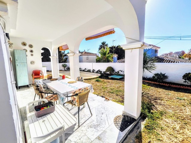 4 Bedrooms Villa in Benalmadena Costa
