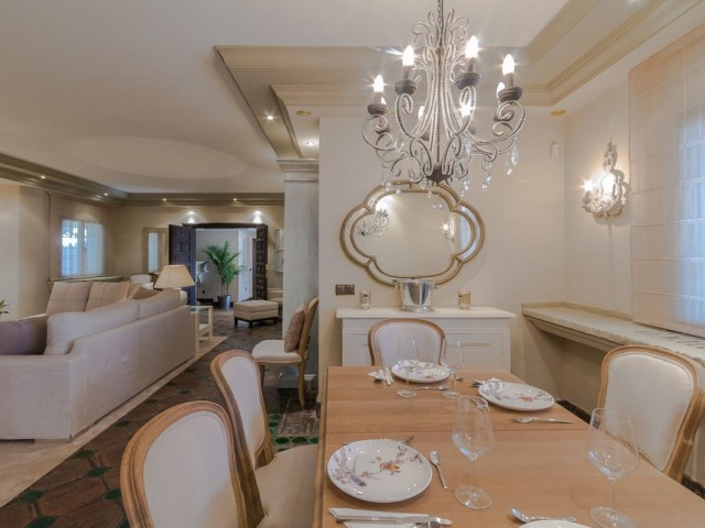 4 Schlafzimmer Villa in Costabella