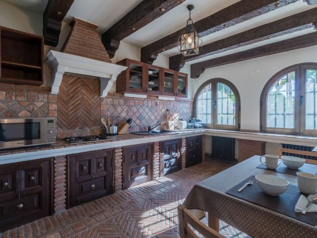 4 Schlafzimmer Villa in Costabella