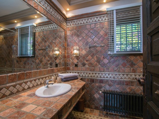 Villa con 4 Dormitorios  en Costabella