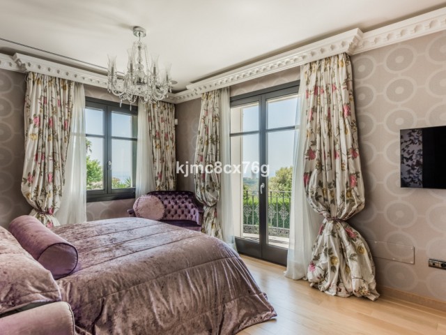 7 Bedrooms Villa in Hacienda Las Chapas