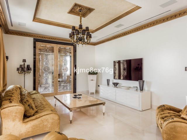 7 Slaapkamer Villa in Hacienda Las Chapas