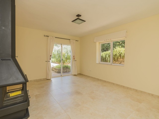 5 Bedrooms Villa in Valtocado