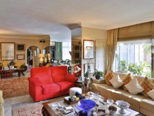 Apartment, Marbella, R4639984