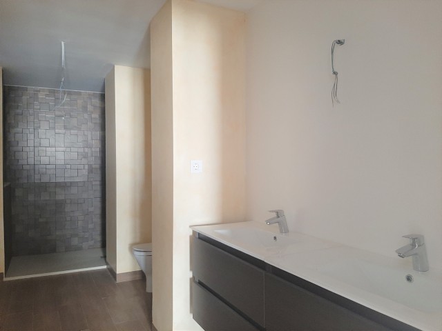 Appartement, Estepona, R3878146