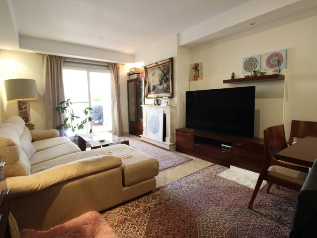Lägenhet, Nueva Andalucia, R4651864