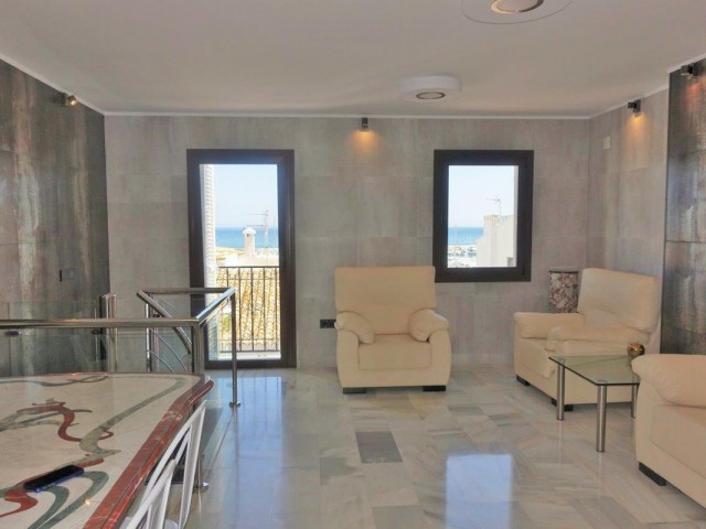 2 Bedrooms Apartment in Puerto Banús