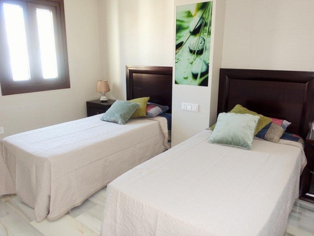 2 Bedrooms Apartment in Puerto Banús