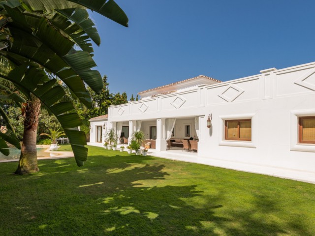 Villa avec 5 Chambres  à Atalaya