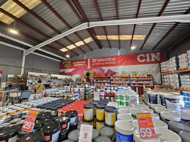 Liikekiinteistö Las Lagunas - R4671064