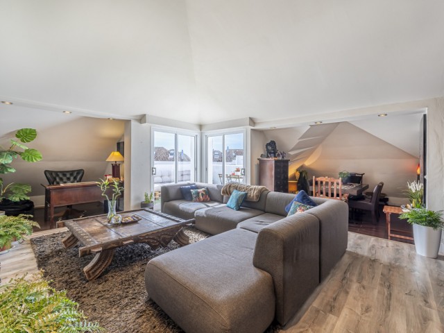 Penthouse i The Golden Mile