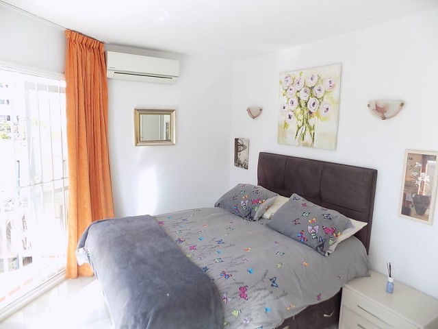 2 Schlafzimmer Apartment in Calahonda