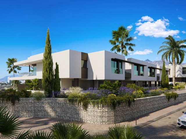 2 Bedrooms Apartment in Marbella
