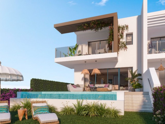 4 Bedrooms Townhouse in El Chaparral