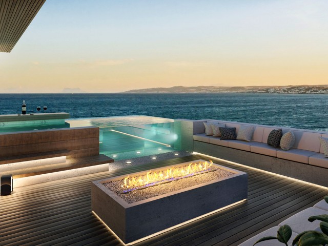 Appartement avec 3 Chambres  à Estepona