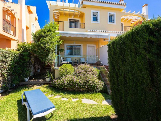 4 Schlafzimmer Villa in Costabella