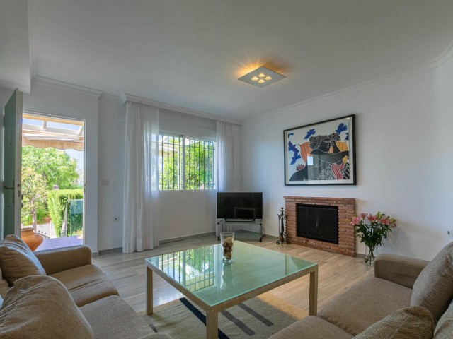 4 Schlafzimmer Villa in Costabella