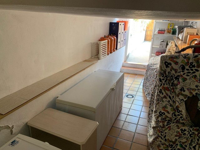 Comercial con 0 Dormitorios  en La Cala de Mijas