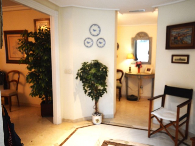 Appartement, Estepona, R4684279