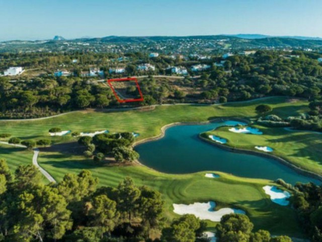  Plot in Sotogrande