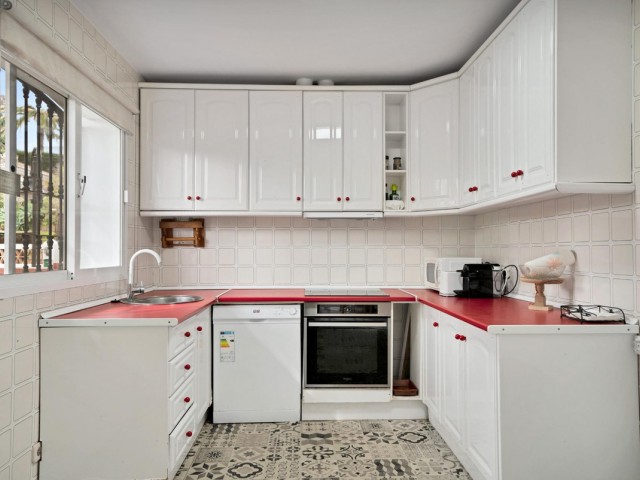 5 Sovrums Villa i Elviria