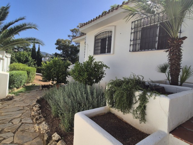 5 Schlafzimmer Villa in Elviria