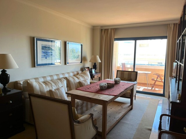 Apartamento, Marbella, R4687945